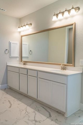 4197 Garden, Marion, TX 78124