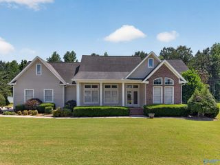 105 Sharp Drive, Gadsden, AL 35903