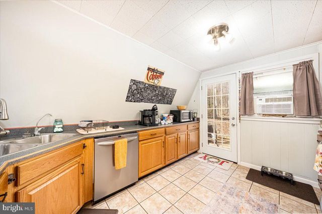 14141 ROBERTS RD, Hancock, MD 21750