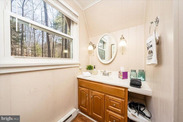 14141 ROBERTS RD, Hancock, MD 21750