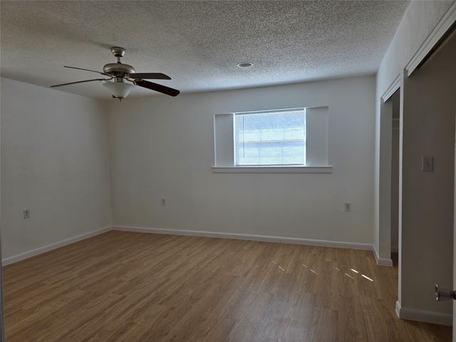 272 Palomino Drive, Saginaw, TX 76179