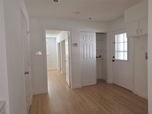 272 Palomino Drive, Saginaw, TX 76179