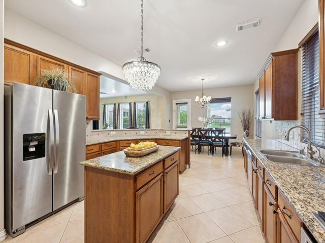 2903 Longhorn Circle, Manvel, TX 77578