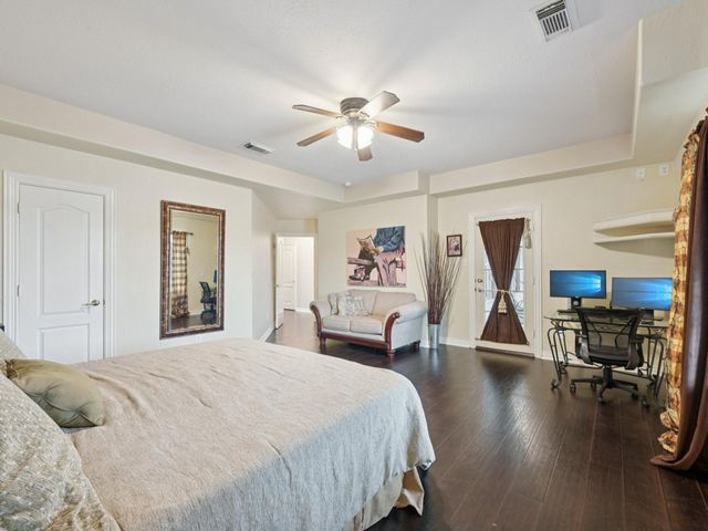 2903 Longhorn Circle, Manvel, TX 77578