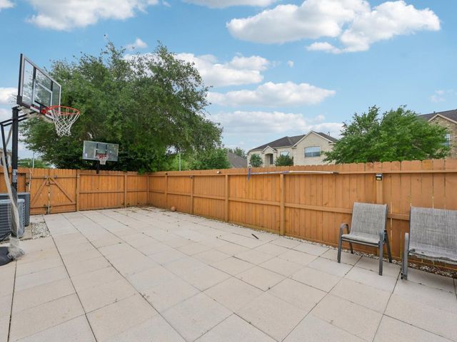 2903 Longhorn Circle, Manvel, TX 77578