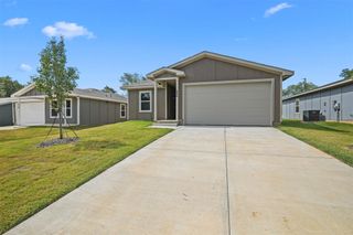 406 E Munson Street, Denison, TX 75021