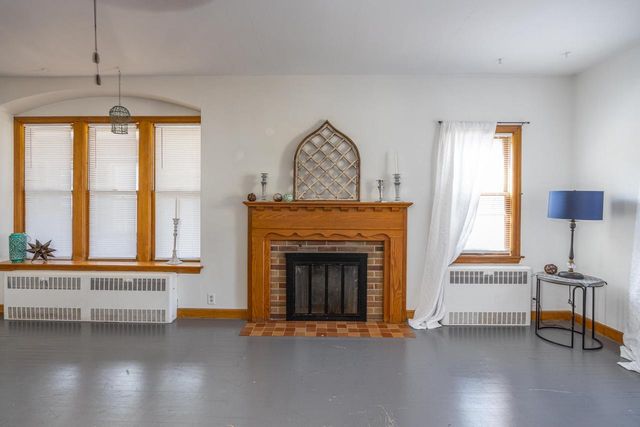 714 N ONEIDA STREET, Appleton, WI 54911