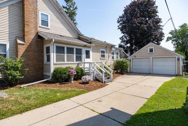 714 N ONEIDA STREET, Appleton, WI 54911