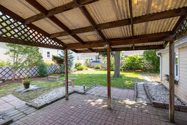 714 N ONEIDA STREET, Appleton, WI 54911