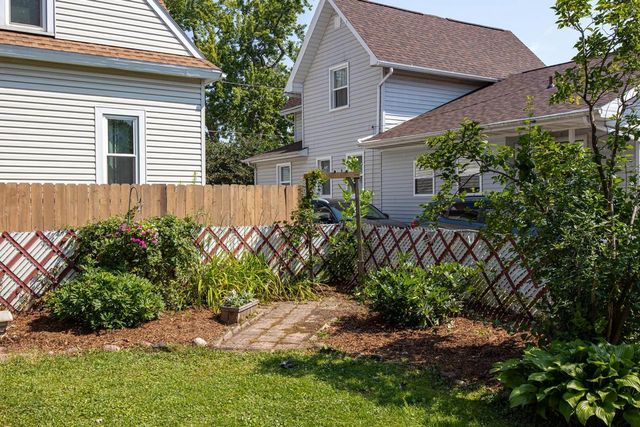 714 N ONEIDA STREET, Appleton, WI 54911
