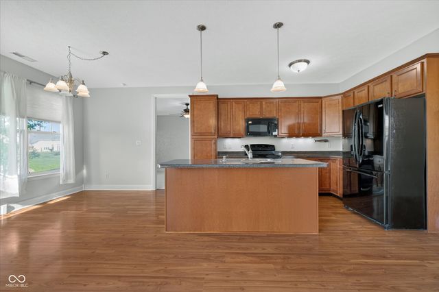 155 Coatsville Drive, Westfield, IN 46074
