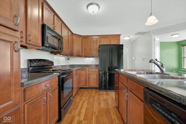 155 Coatsville Drive, Westfield, IN 46074