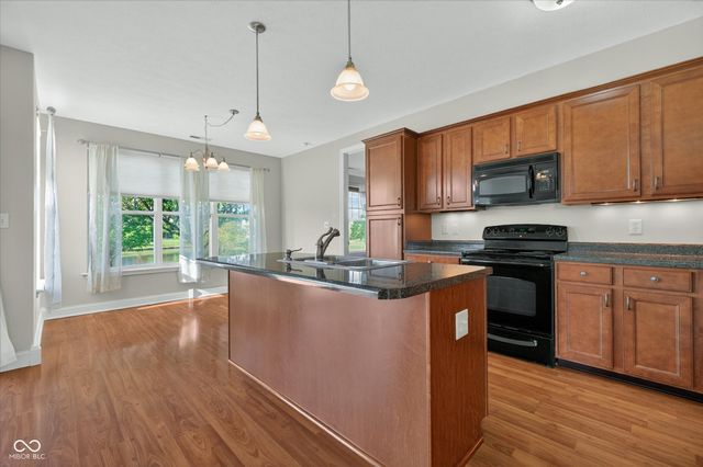 155 Coatsville Drive, Westfield, IN 46074