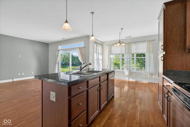 155 Coatsville Drive, Westfield, IN 46074