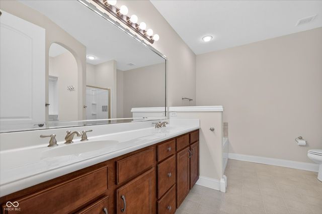 155 Coatsville Drive, Westfield, IN 46074