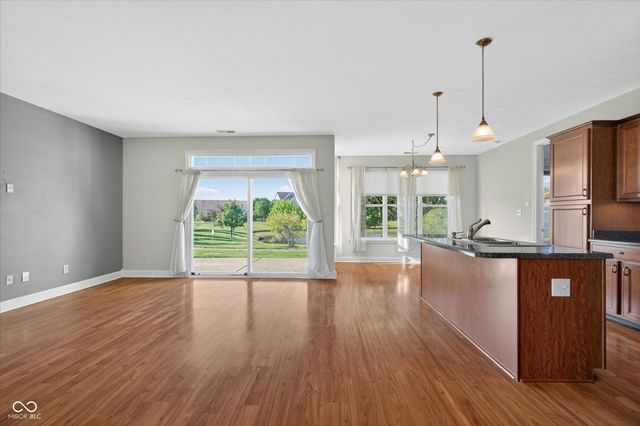 155 Coatsville Drive, Westfield, IN 46074