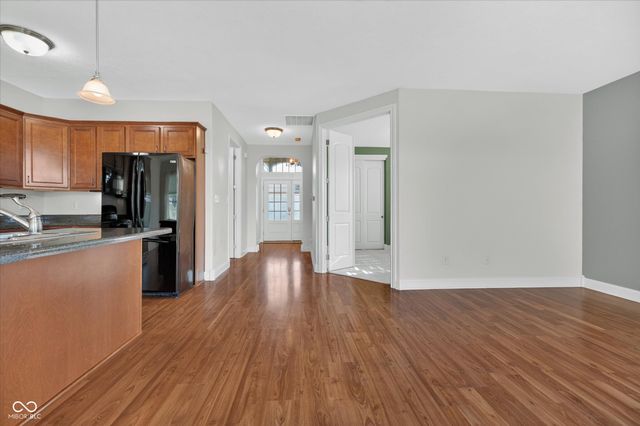 155 Coatsville Drive, Westfield, IN 46074