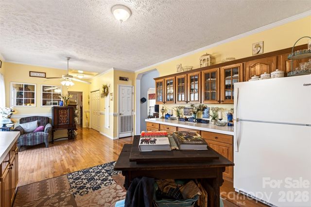 1146 Landrum Road, Columbus, NC 28722