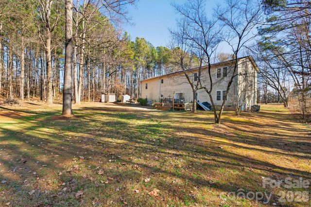 1146 Landrum Road, Columbus, NC 28722