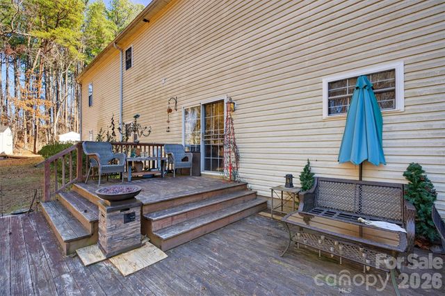 1146 Landrum Road, Columbus, NC 28722