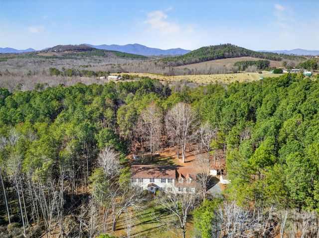 1146 Landrum Road, Columbus, NC 28722