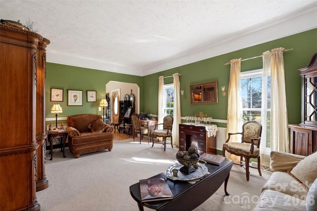 1146 Landrum Road, Columbus, NC 28722