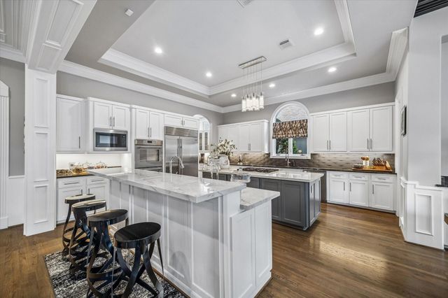 3711 Elmora Street, Houston, TX 77005