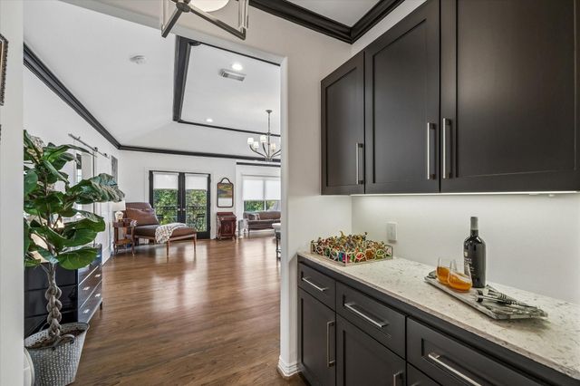 3711 Elmora Street, Houston, TX 77005