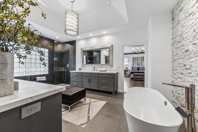 3711 Elmora Street, Houston, TX 77005