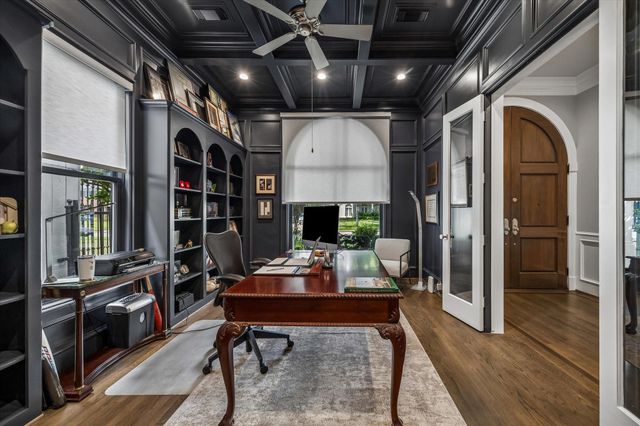 3711 Elmora Street, Houston, TX 77005