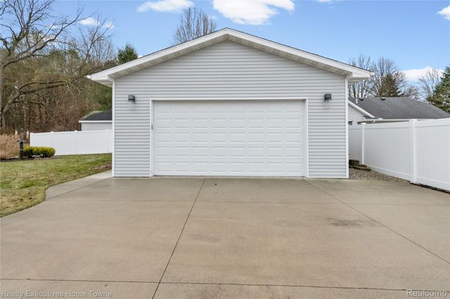 4329 Atkins Road, Port Huron Charter Township, MI 48060