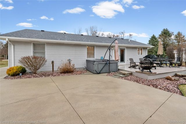 4329 Atkins Road, Port Huron Charter Township, MI 48060