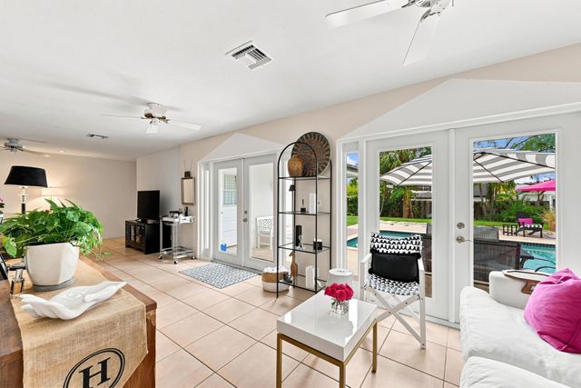 3315 NE 42nd Court, Fort Lauderdale, FL 33308