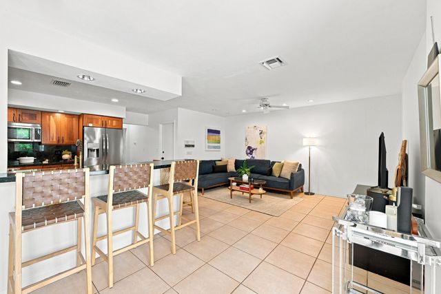 3315 NE 42nd Court, Fort Lauderdale, FL 33308