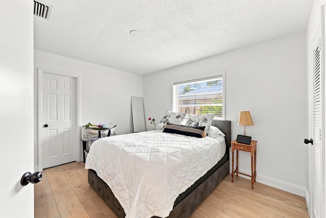 3315 NE 42nd Court, Fort Lauderdale, FL 33308