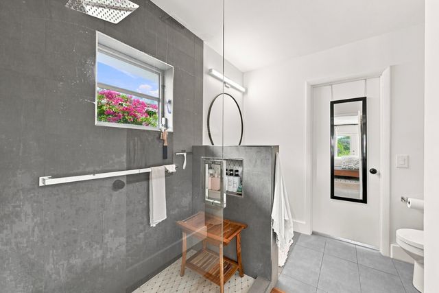 3315 NE 42nd Court, Fort Lauderdale, FL 33308
