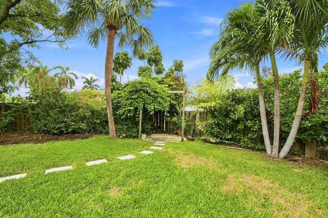 3315 NE 42nd Court, Fort Lauderdale, FL 33308