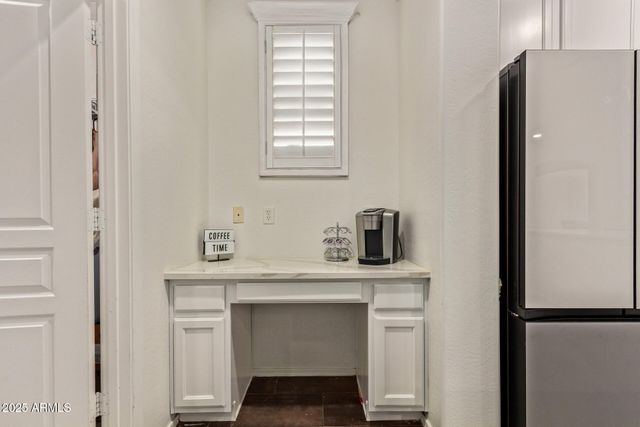 7411 S 25TH Drive, Phoenix, AZ 85041