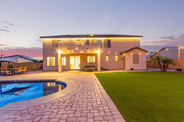 7411 S 25TH Drive, Phoenix, AZ 85041