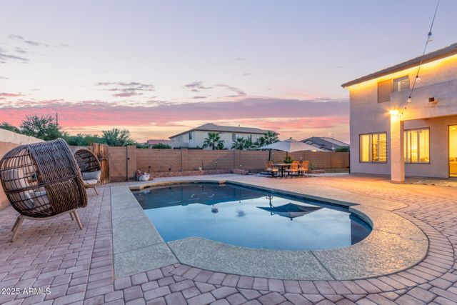 7411 S 25TH Drive, Phoenix, AZ 85041