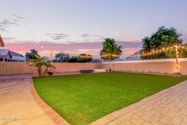 7411 S 25TH Drive, Phoenix, AZ 85041