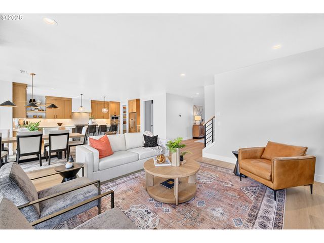 4225 N 12TH Way, Ridgefield, WA 98642