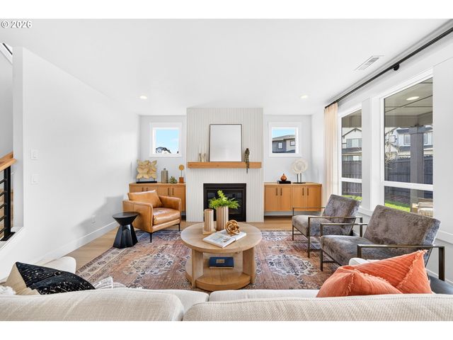 4225 N 12TH Way, Ridgefield, WA 98642