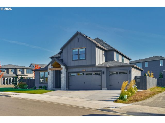 4225 N 12TH Way, Ridgefield, WA 98642