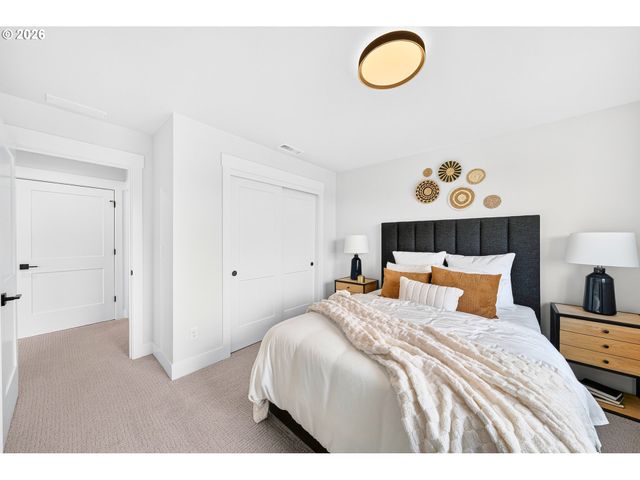 4225 N 12TH Way, Ridgefield, WA 98642