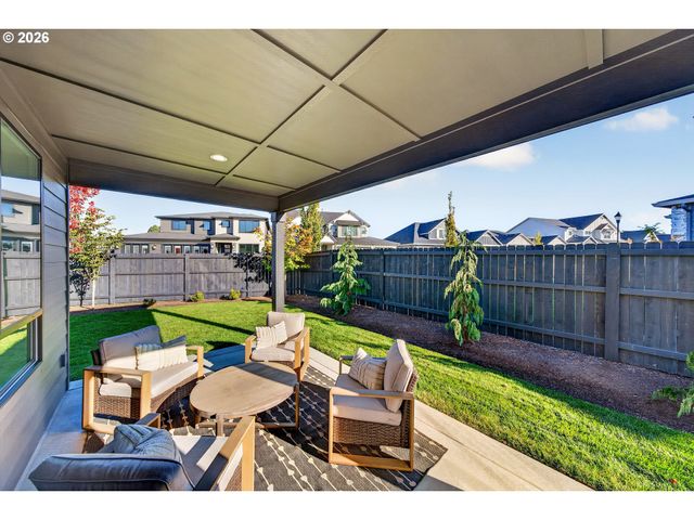 4225 N 12TH Way, Ridgefield, WA 98642