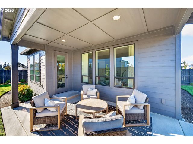 4225 N 12TH Way, Ridgefield, WA 98642