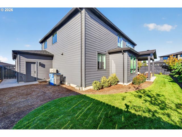 4225 N 12TH Way, Ridgefield, WA 98642