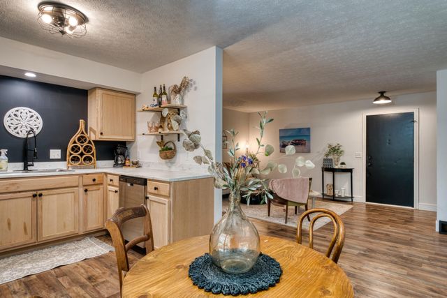 625 Country Club Drive, F6, Newark, OH 43055