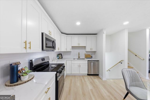 835 Cochise Trail SE, Conyers, GA 30094